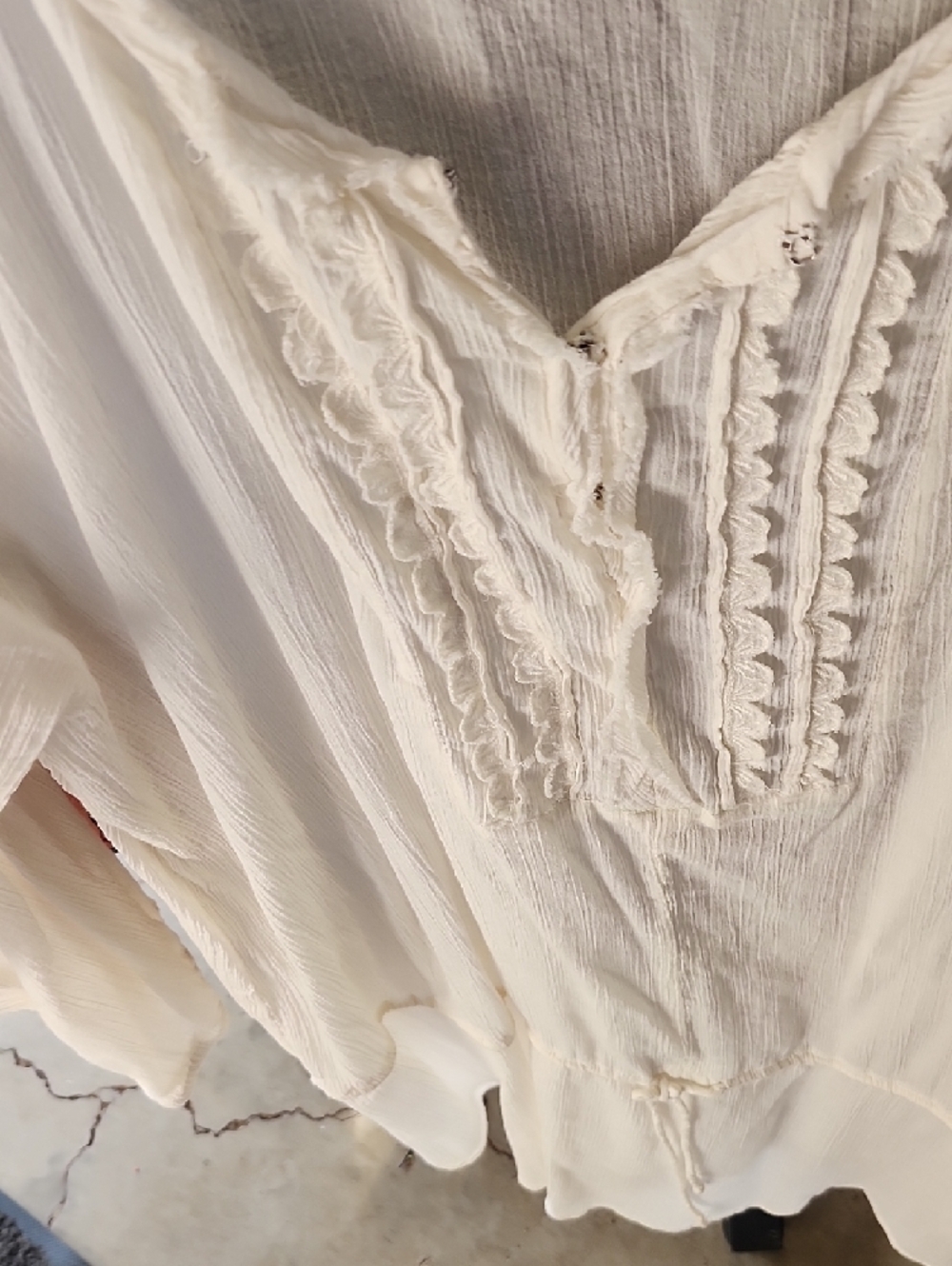 Banana Republic Ivory Embroidered V-Neck Tunic - Picture 3 of 5
